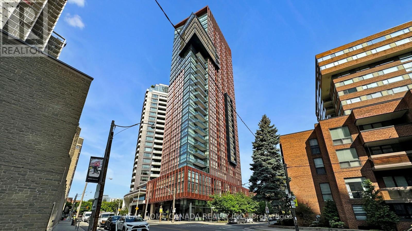 2608 32 Davenport Rd, Toronto, ON M5R 0B5
