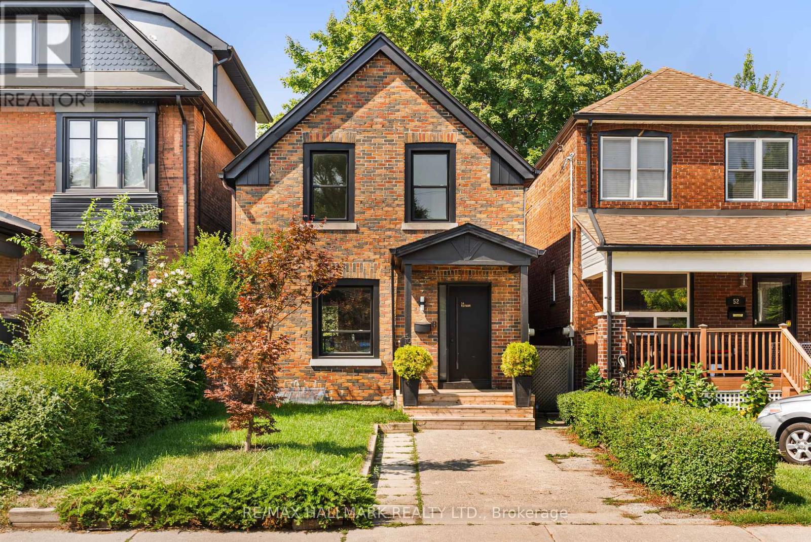 50 Watson Ave, Toronto, ON M6S 4E1