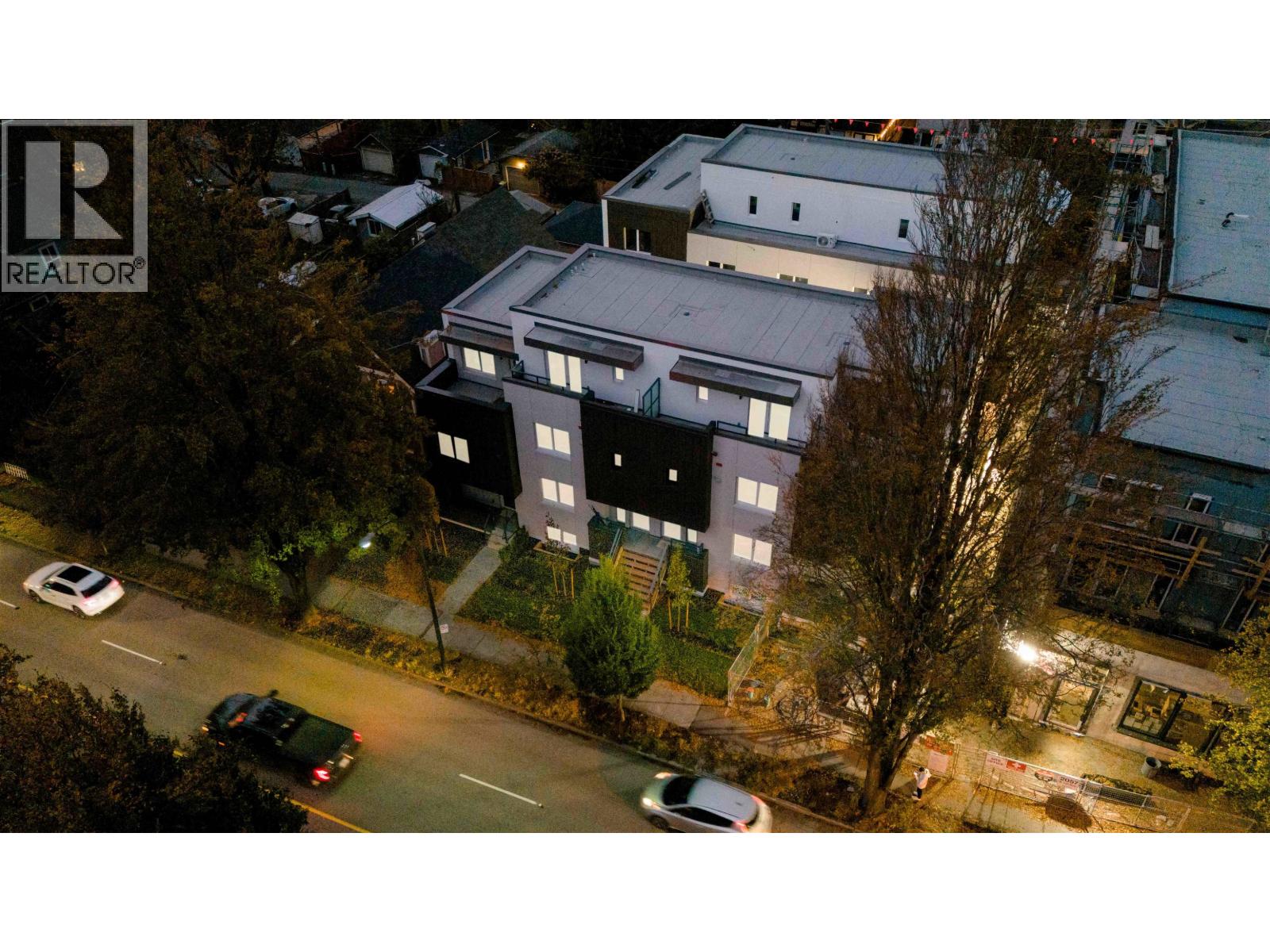 1685 Lakewood Dr, Vancouver, BC V5N 1B6