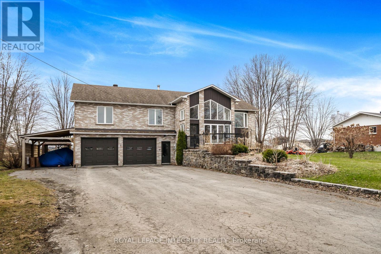 2864 Principale St, Alfred and Plantagenet, ON K0A 3K0