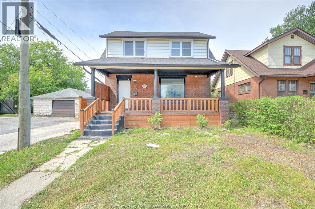 273 Mcewan, Windsor, ON N9B 2E3