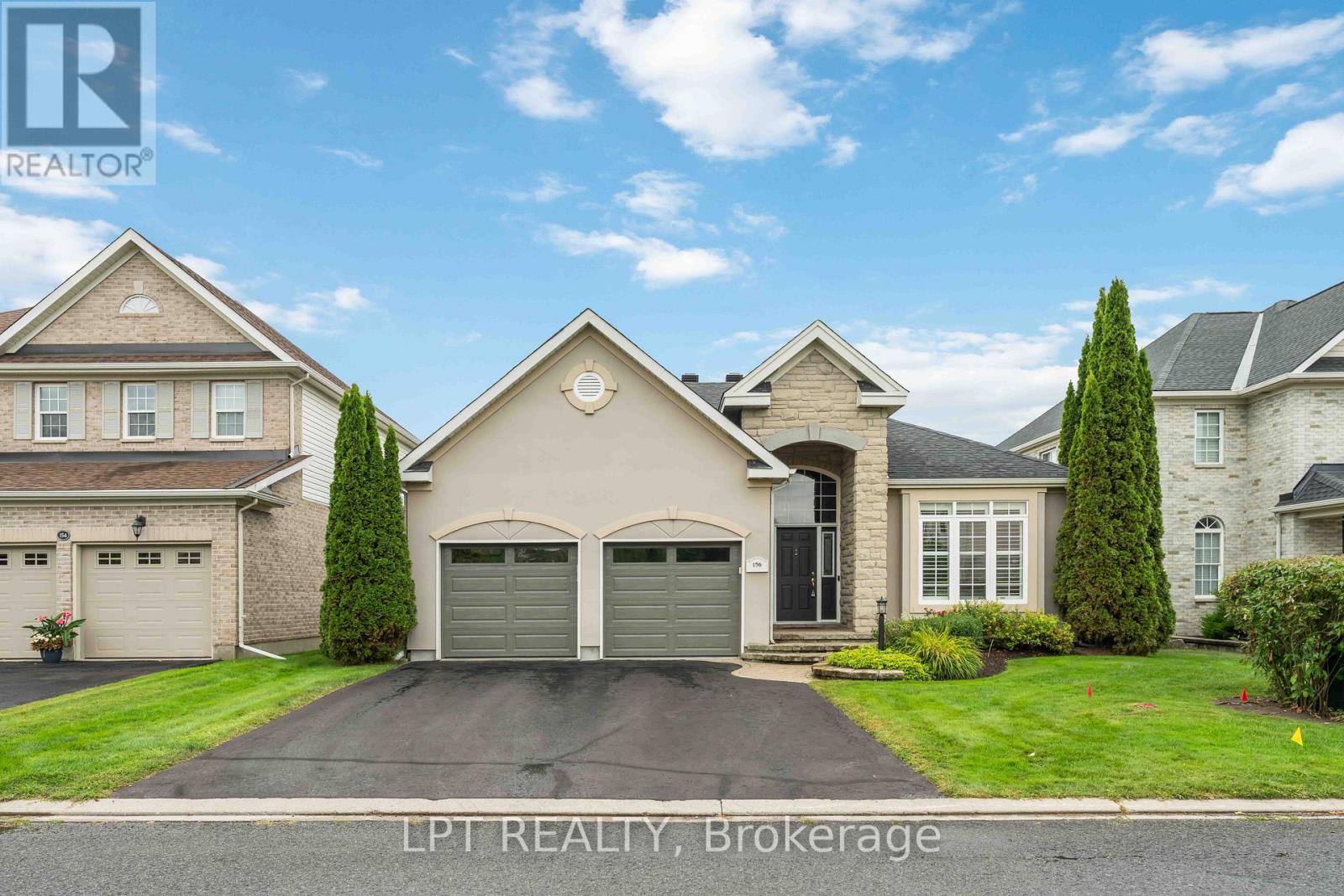 156 Riverstone Dr, Ottawa, ON K2J 5E4