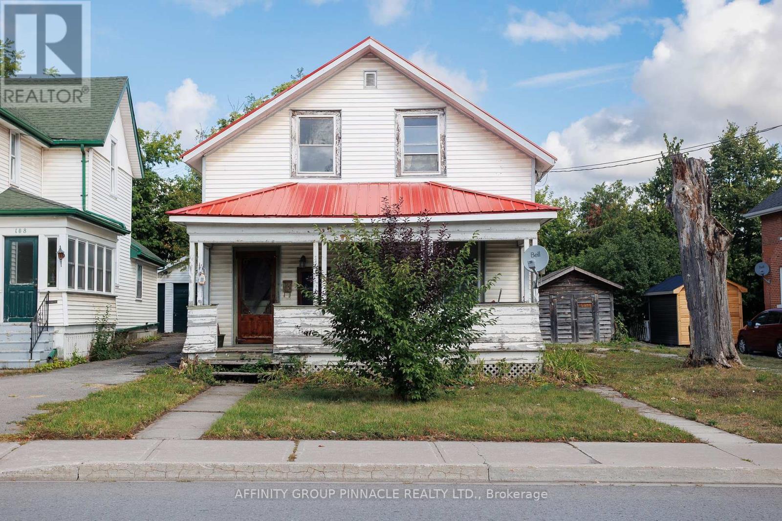 106 Russell St W, Kawartha Lakes, ON K9V 2X4