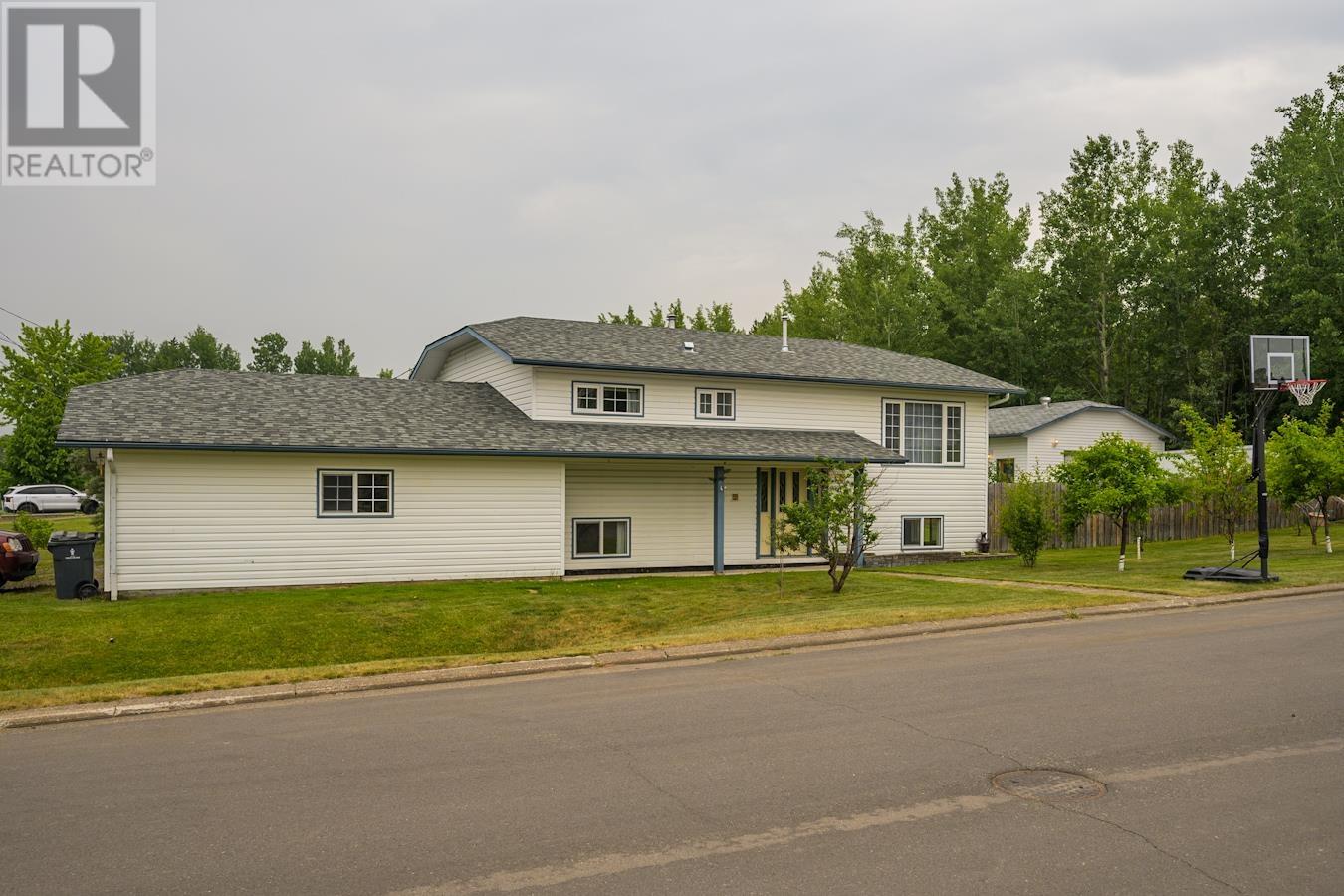 1861 W Bittner Rd, Prince George, BC V2N 6T1