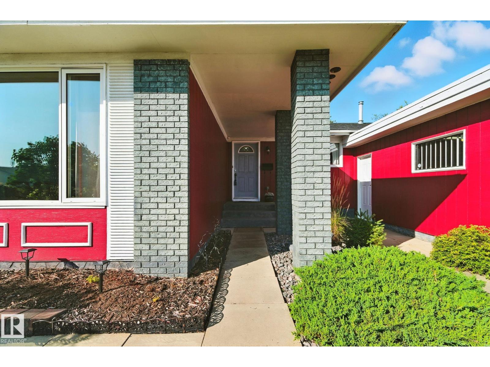 148 Av Nw Unit 11716, Edmonton, AB T5X 1B6