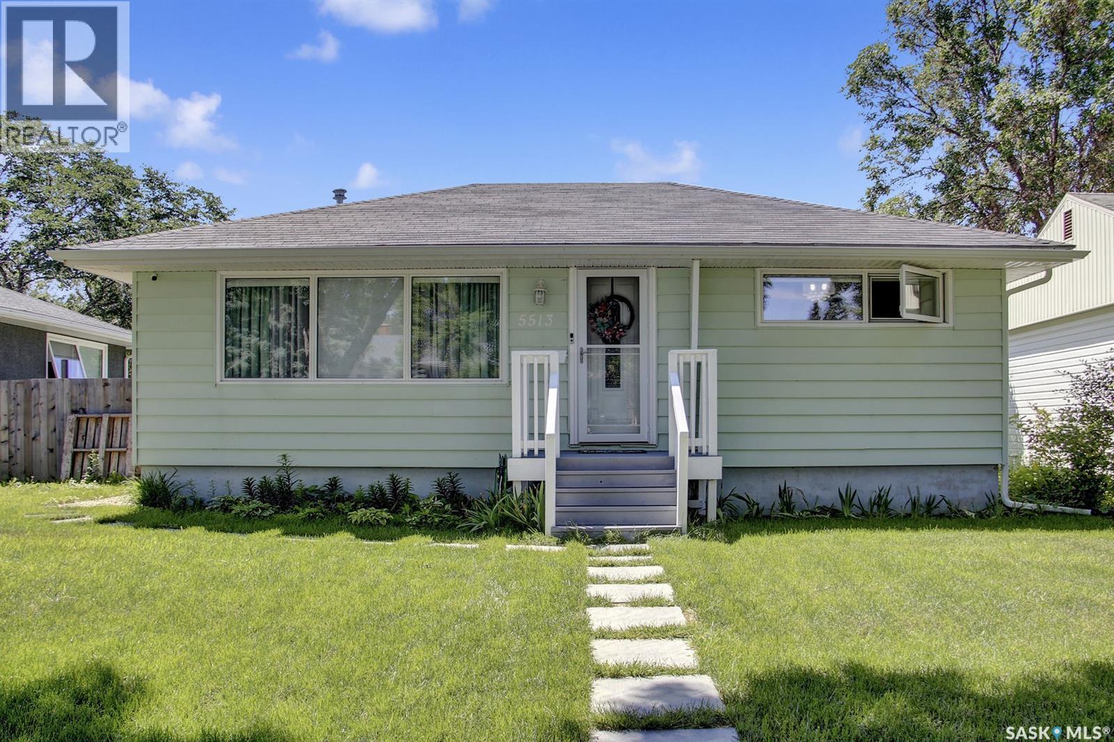 5513 4 Avenue, Regina, SK S4T 0K1