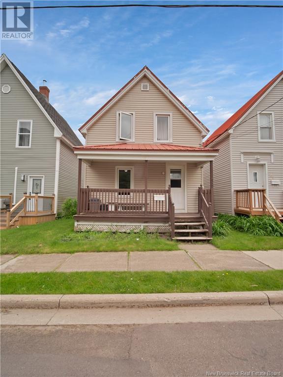 58 Elm St, Moncton, NB E1C 5T6
