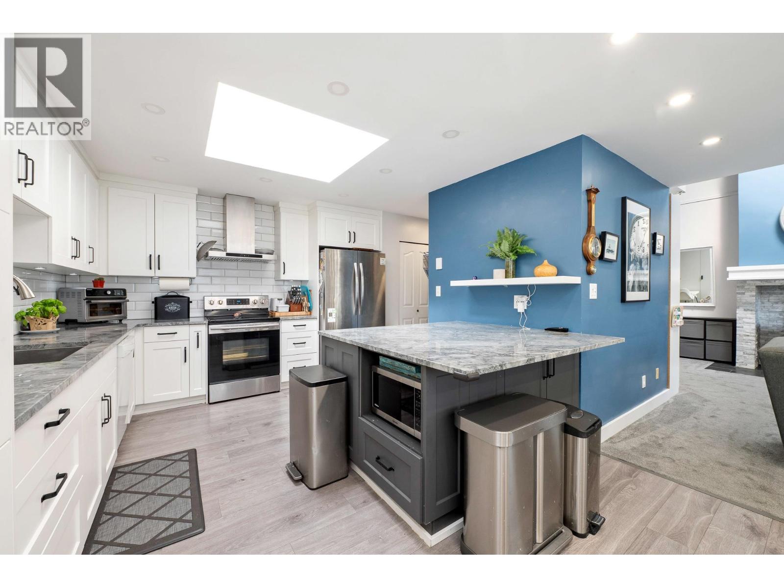 777 Eighth Street Unit 410, New Westminster, BC V3M 3S7