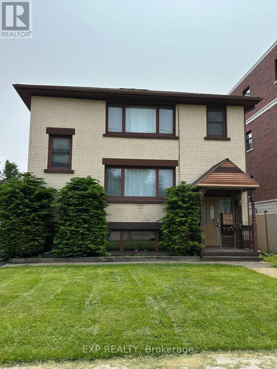 330 Donald St, Ottawa, ON K1K 1M5