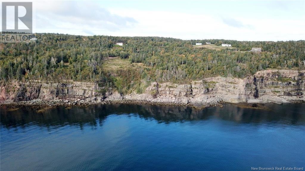 10 Golden Mile Drive, Grand Manan, NB E5G 1N1