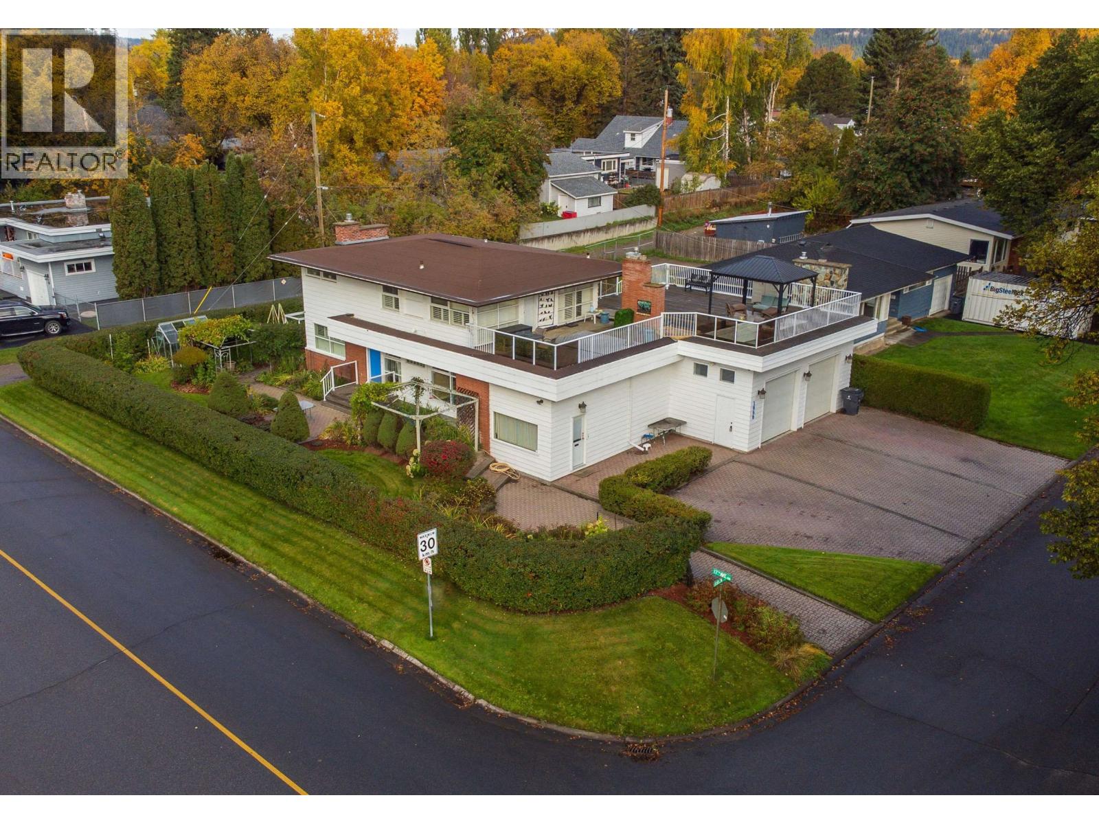 1689 Birch St, Prince George, BC V2L 1B3