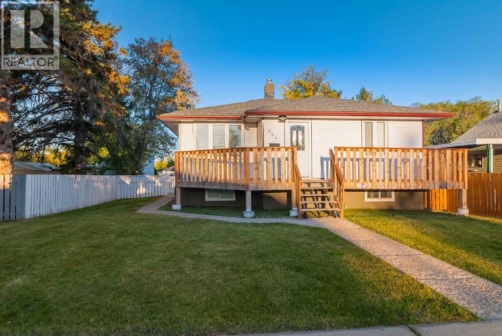 4 Street Se Unit 226, Redcliff, AB T0J 2P0