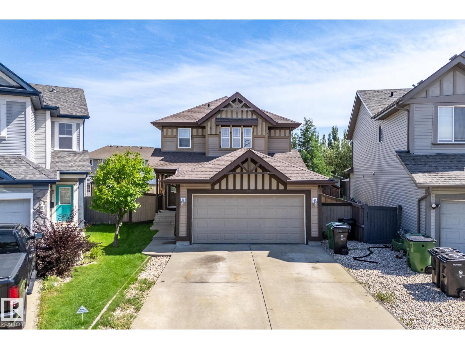 88 Campbell Co, Fort Saskatchewan, AB T8L 0E5