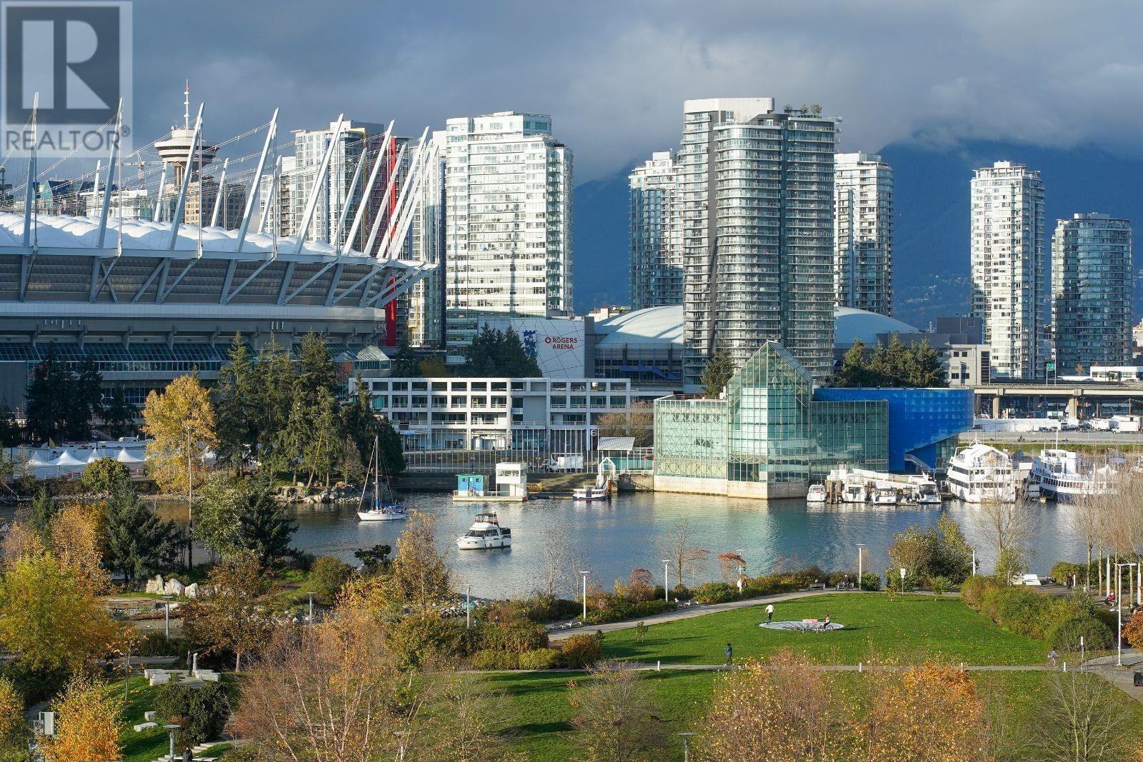 1768 Cook Street Unit 1209 St #1209, Vancouver, BC V5Y 0N3