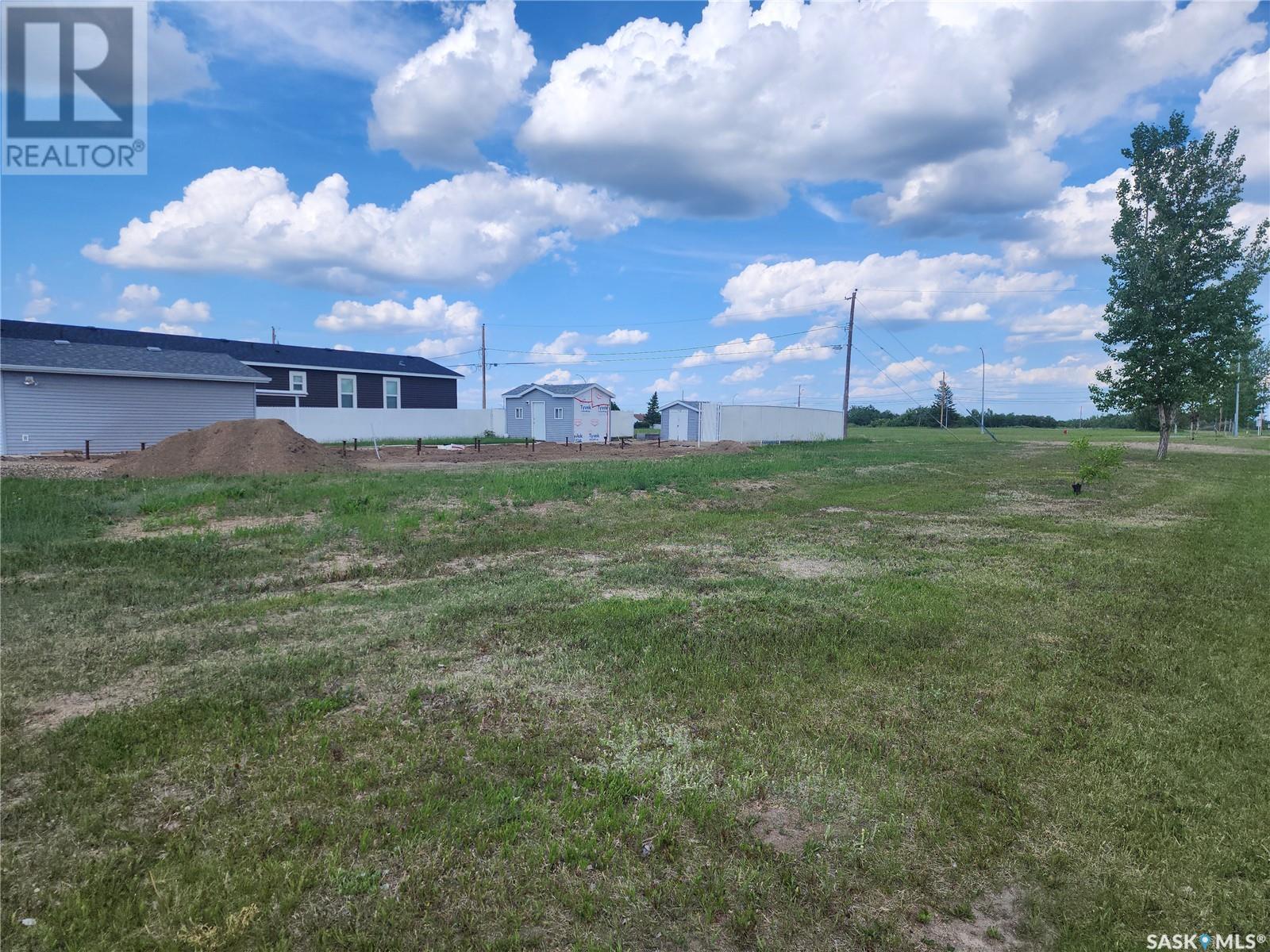 102 Montreal St, Melville, SK S0A 2P0
