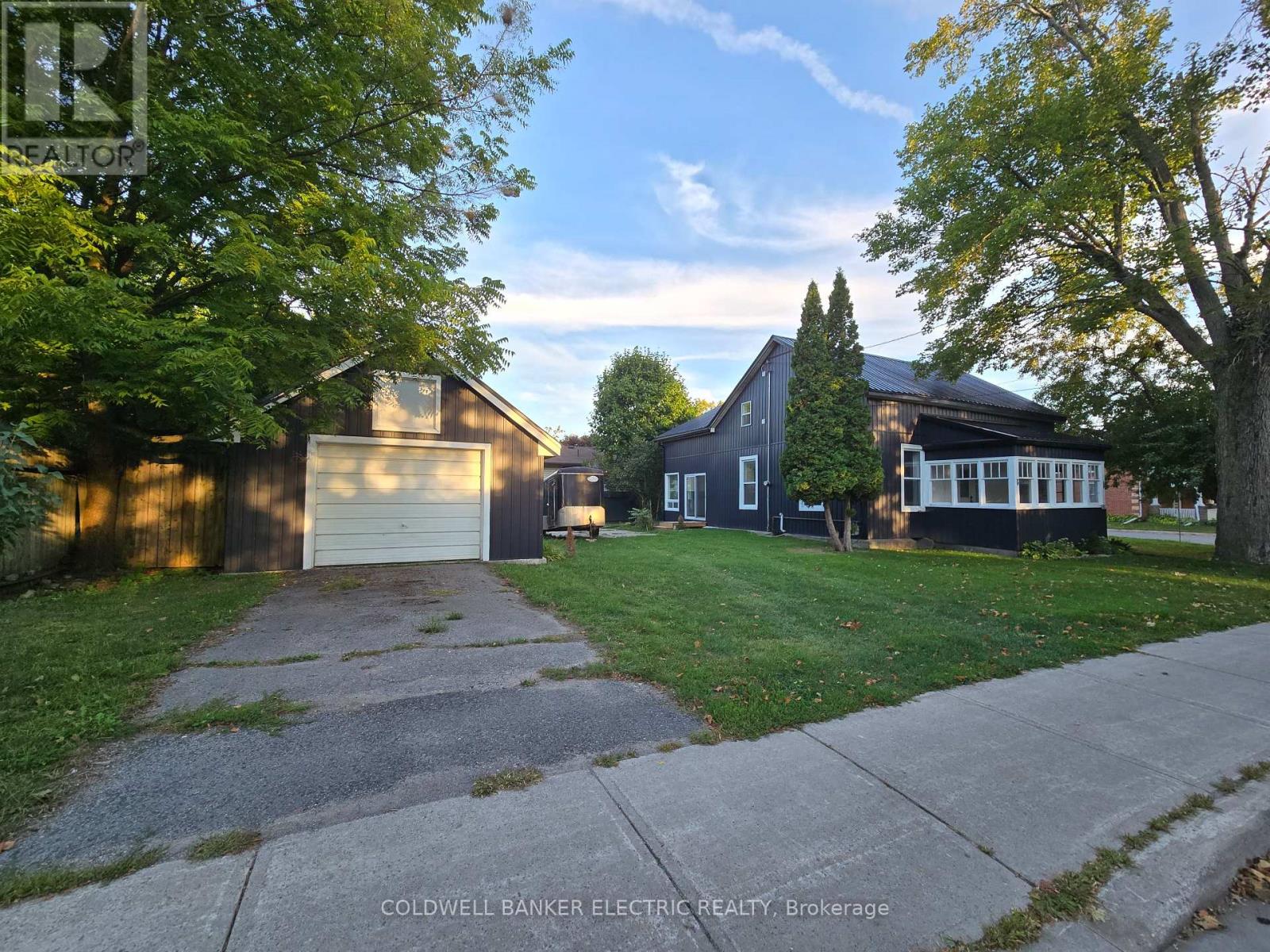 65 Queen St, Asphodel-Norwood, ON K0L 2V0