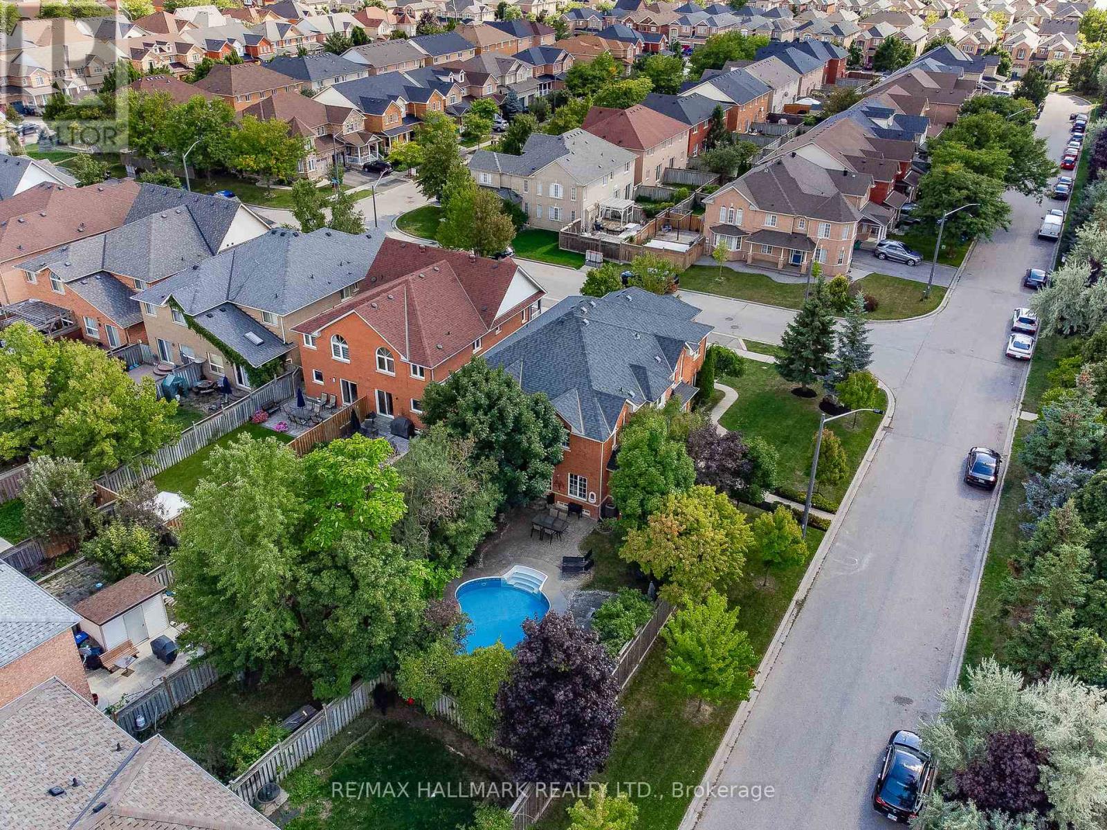 3288 Equestrian Cres, Mississauga, ON L5M 6T1