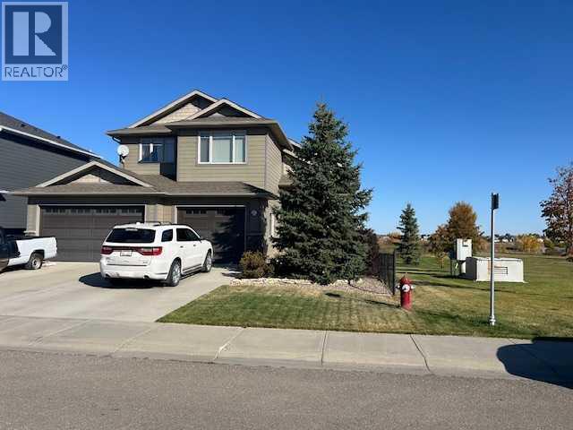 61 Westview Blvd, Taber, AB T1G 0C2