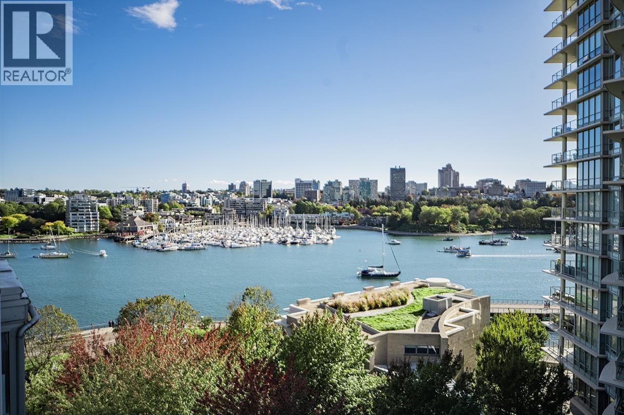 1288 Marinaside Crescent #ph1003, Vancouver, BC V6Z 2W5