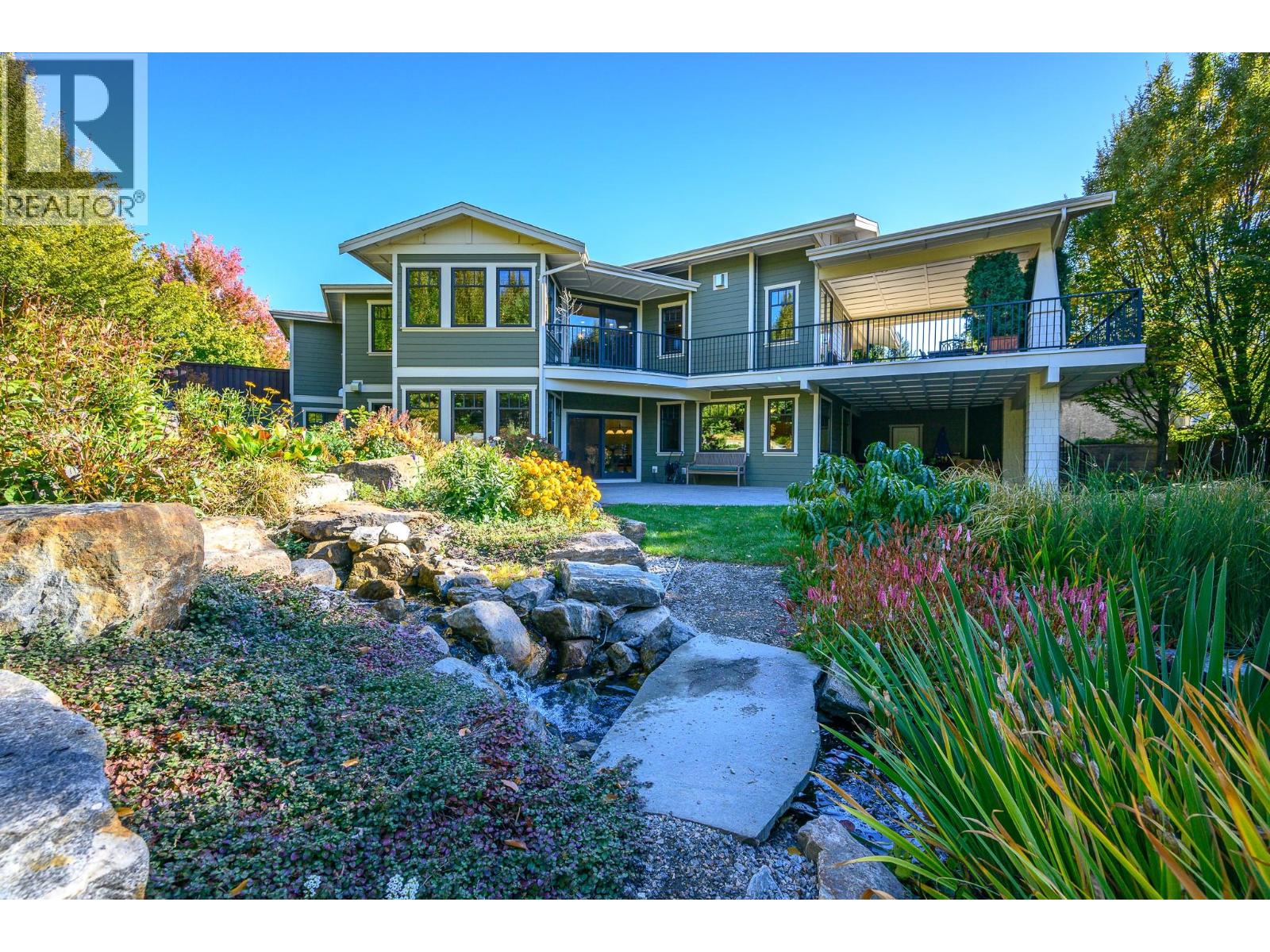 1108 Lambert Ln, Kelowna, BC V1Y 0A6