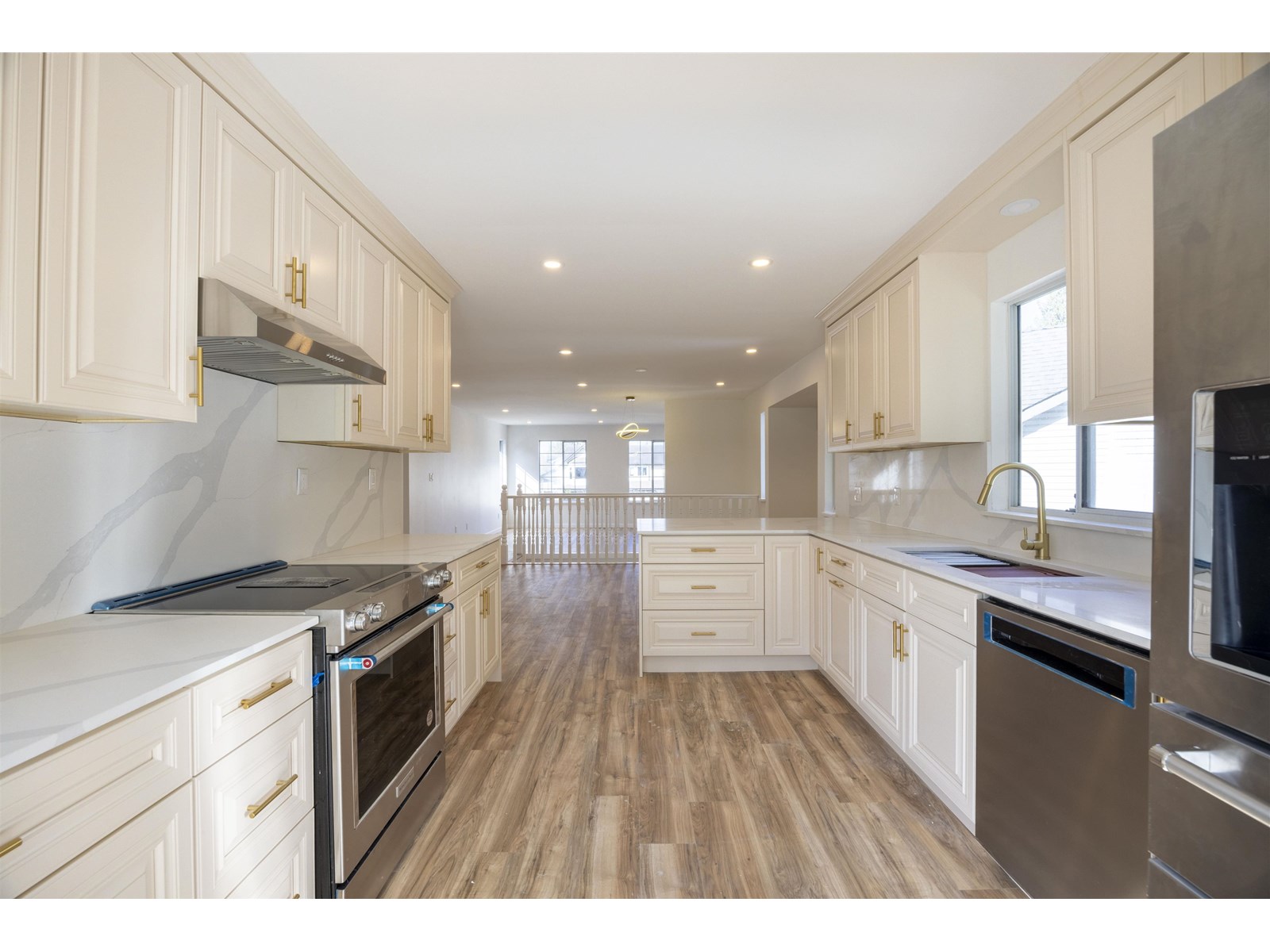 208 Street Unit 9548 #b, Langley, BC V1M 2C5
