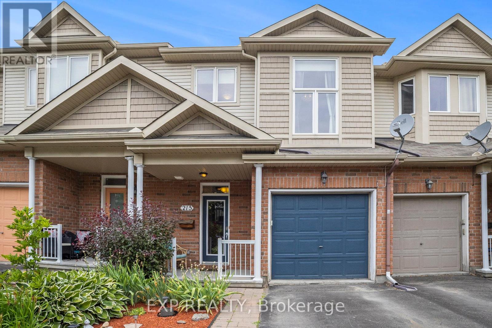 215 Parkrose Private, Ottawa, ON K4A 0N8