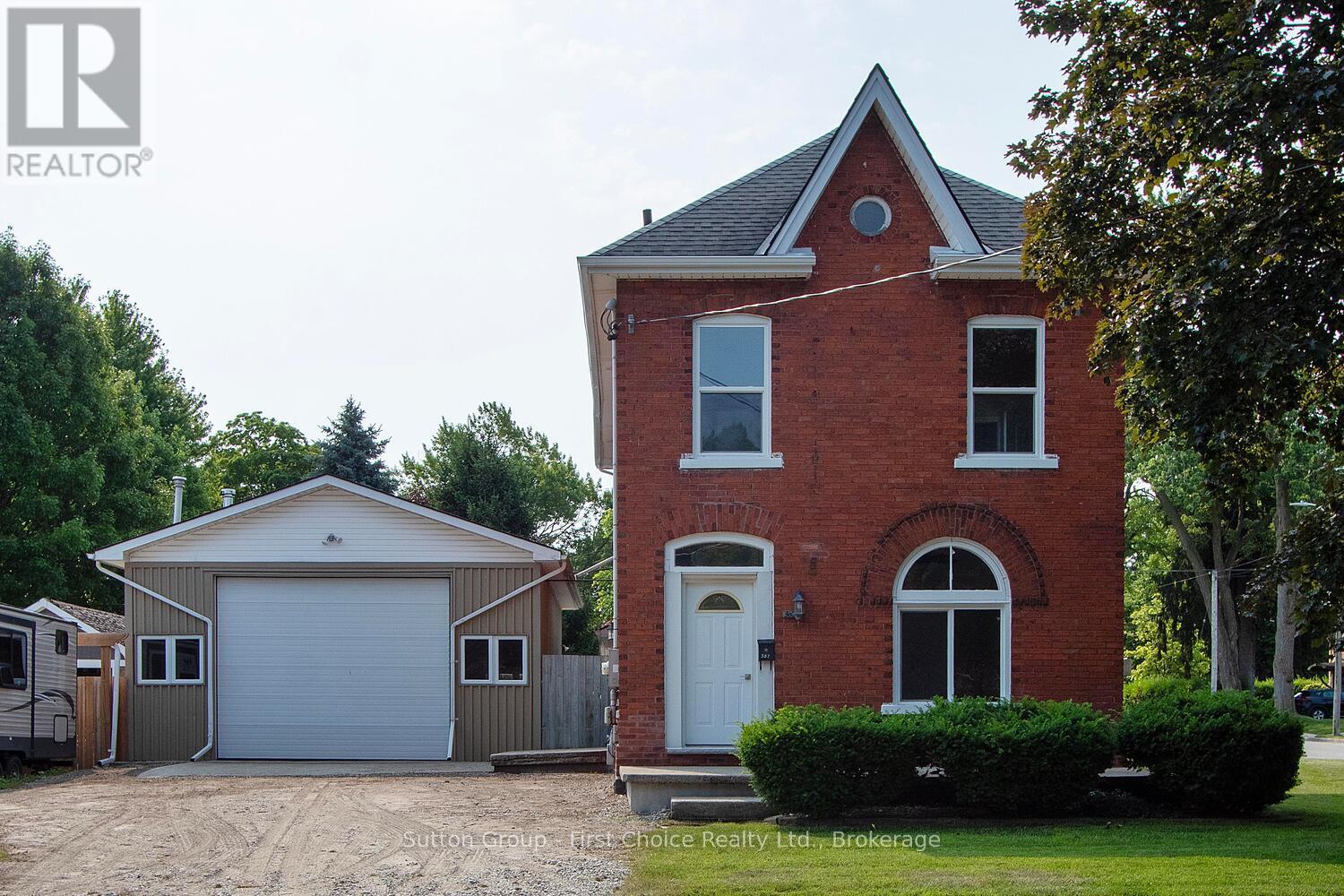 307 Nelson St, Stratford, ON N5A 2K5