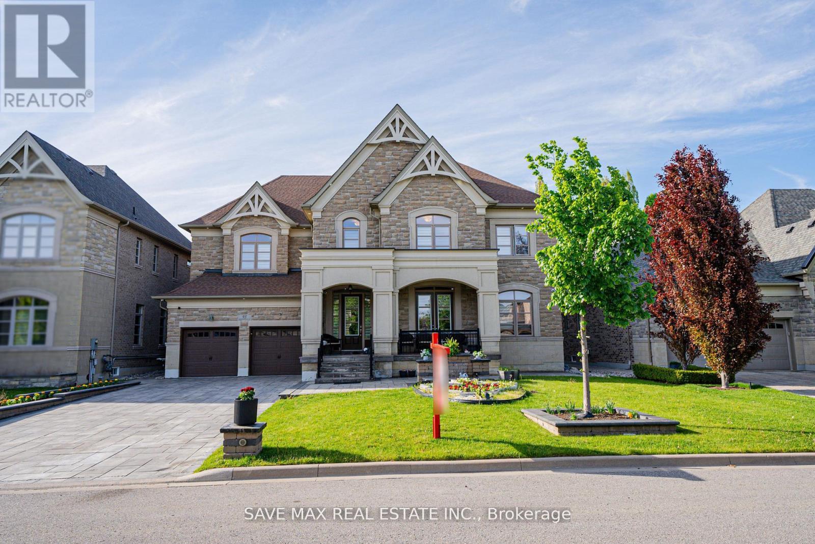 95 Sarracini Cres, Vaughan Islington Woods, ON L4L 3S9