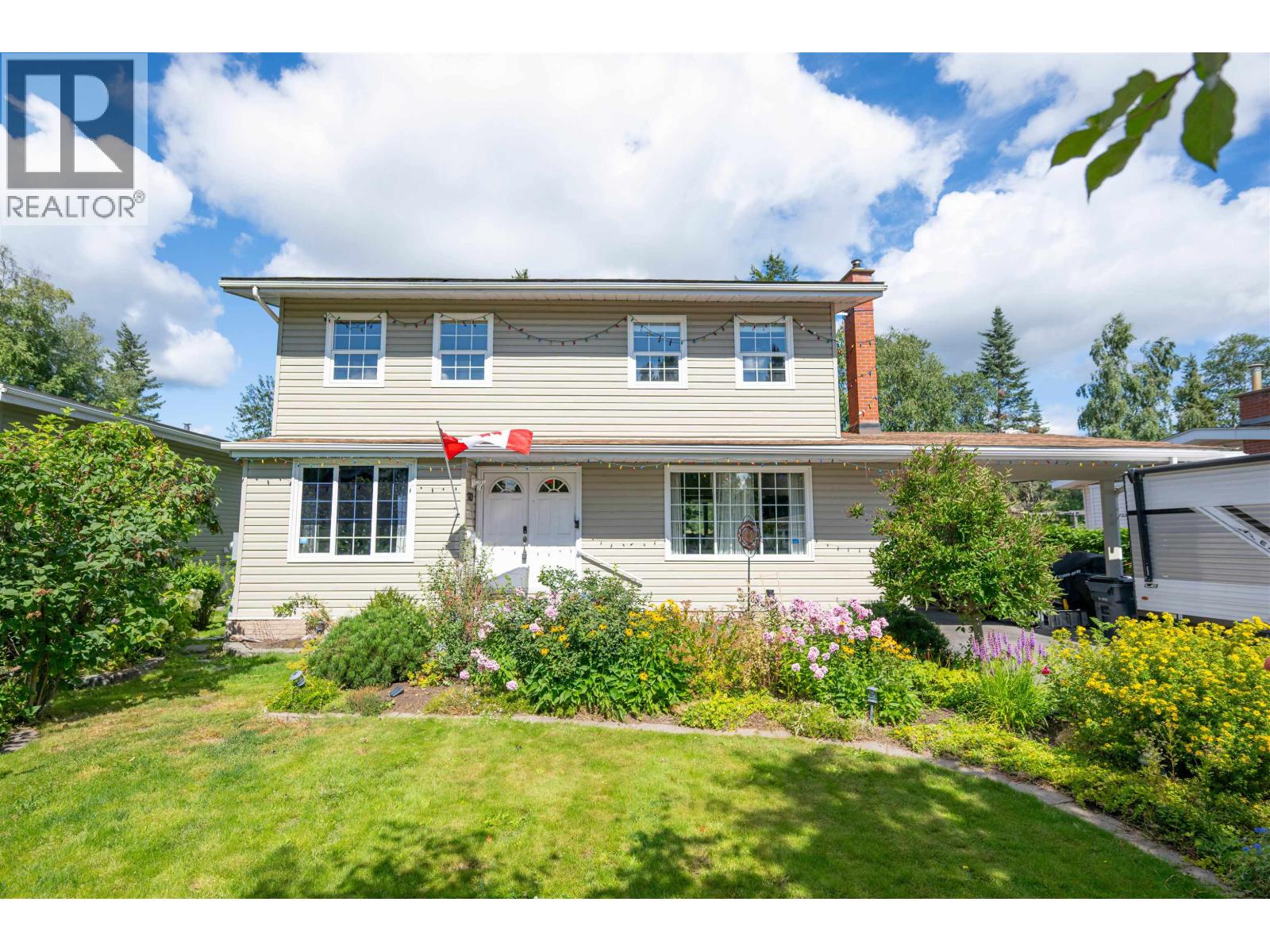2660 Hammond Ave, Prince George, BC V2M 1A5
