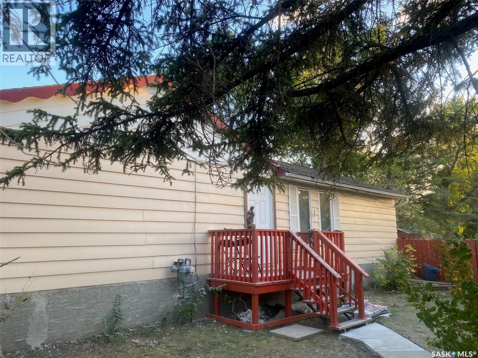 1800 Forget St, Regina, SK S4T 4Y7