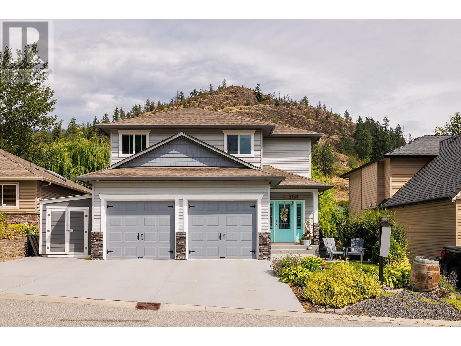 2165 Shelby Cres, West Kelowna, BC V4T 3B1