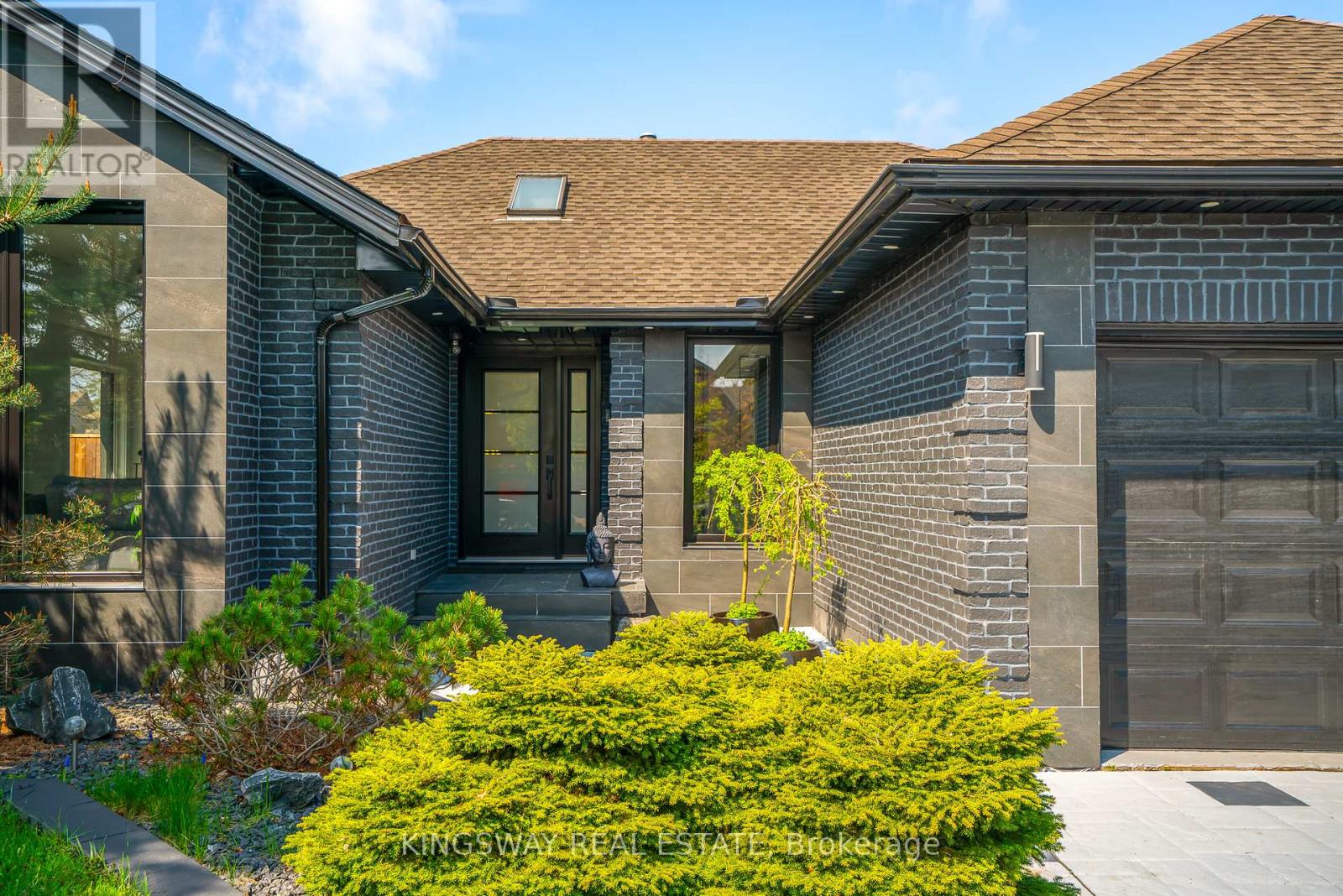 202 Michael Dr, Welland, ON L3C 7B8