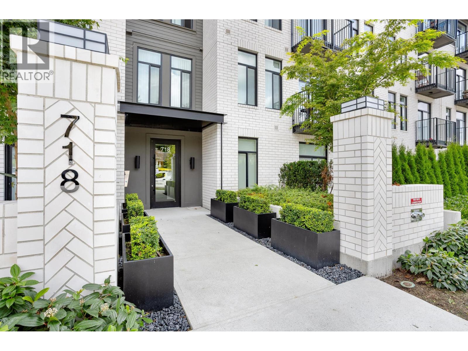 718 Edgar Avenue Unit 109, Coquitlam, BC V3K 0H2