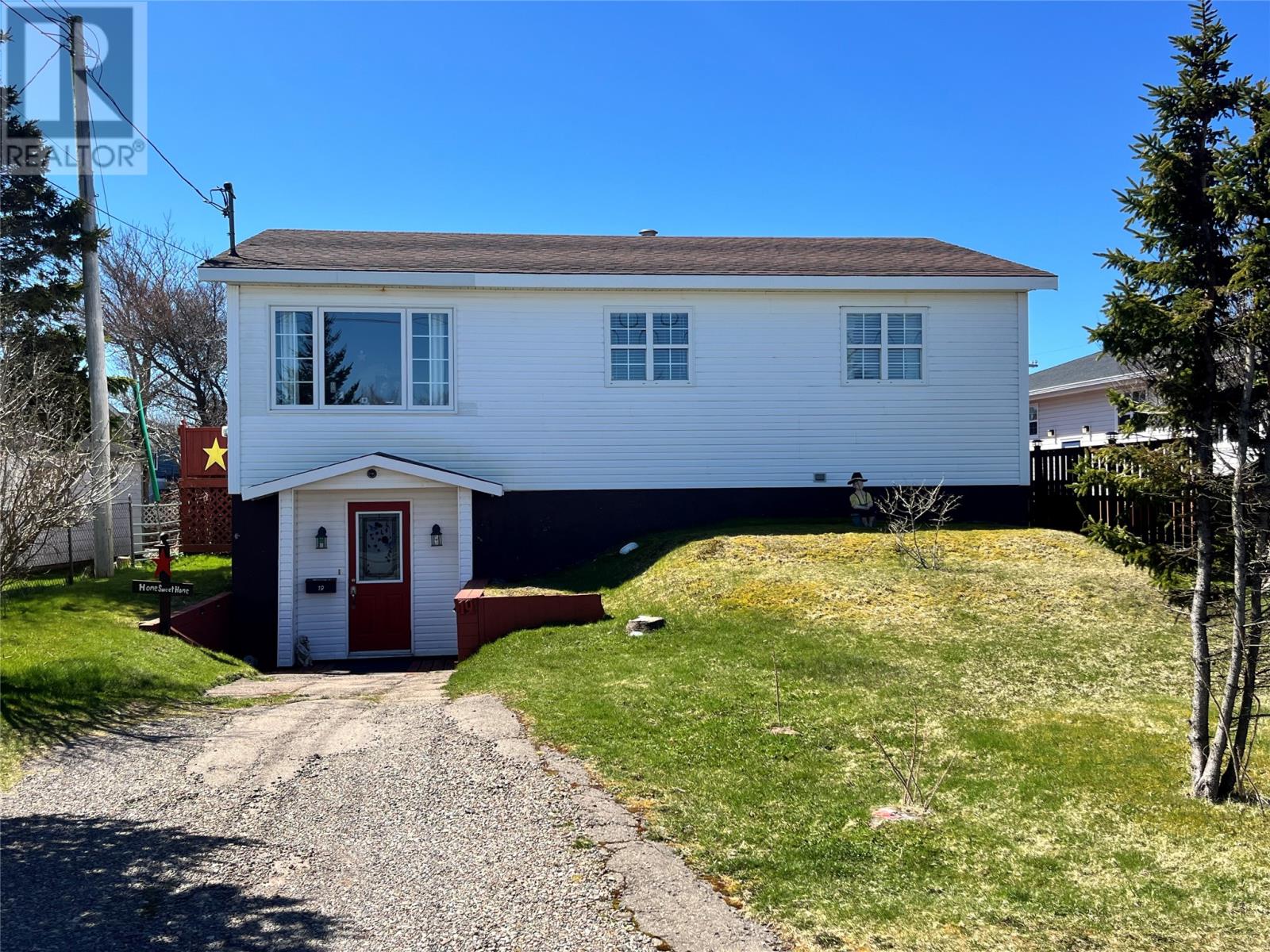 19 Temple St, Fortune, NL