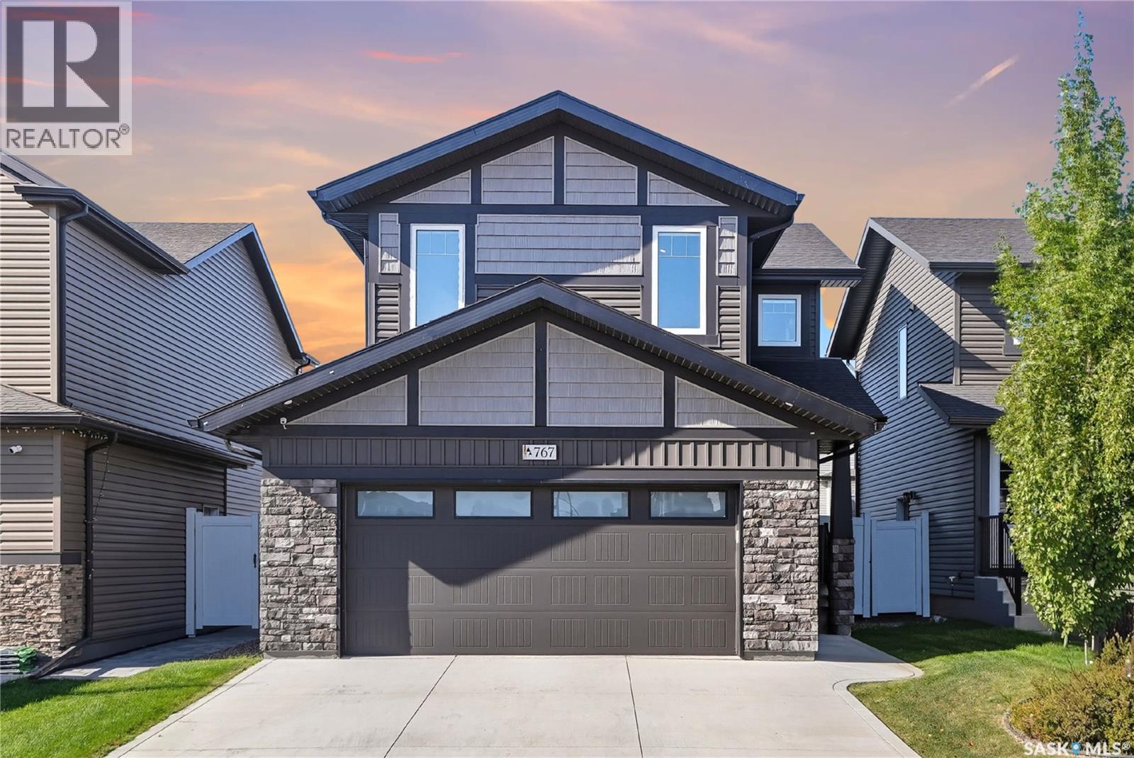 767 Mcfaull Ln, Saskatoon, SK S7V 0S8