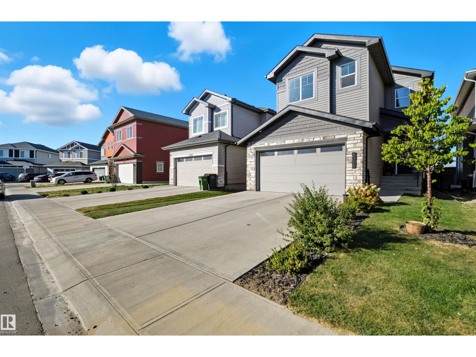 180 Av Nw Unit 6076, Edmonton, AB T5Y 3X1