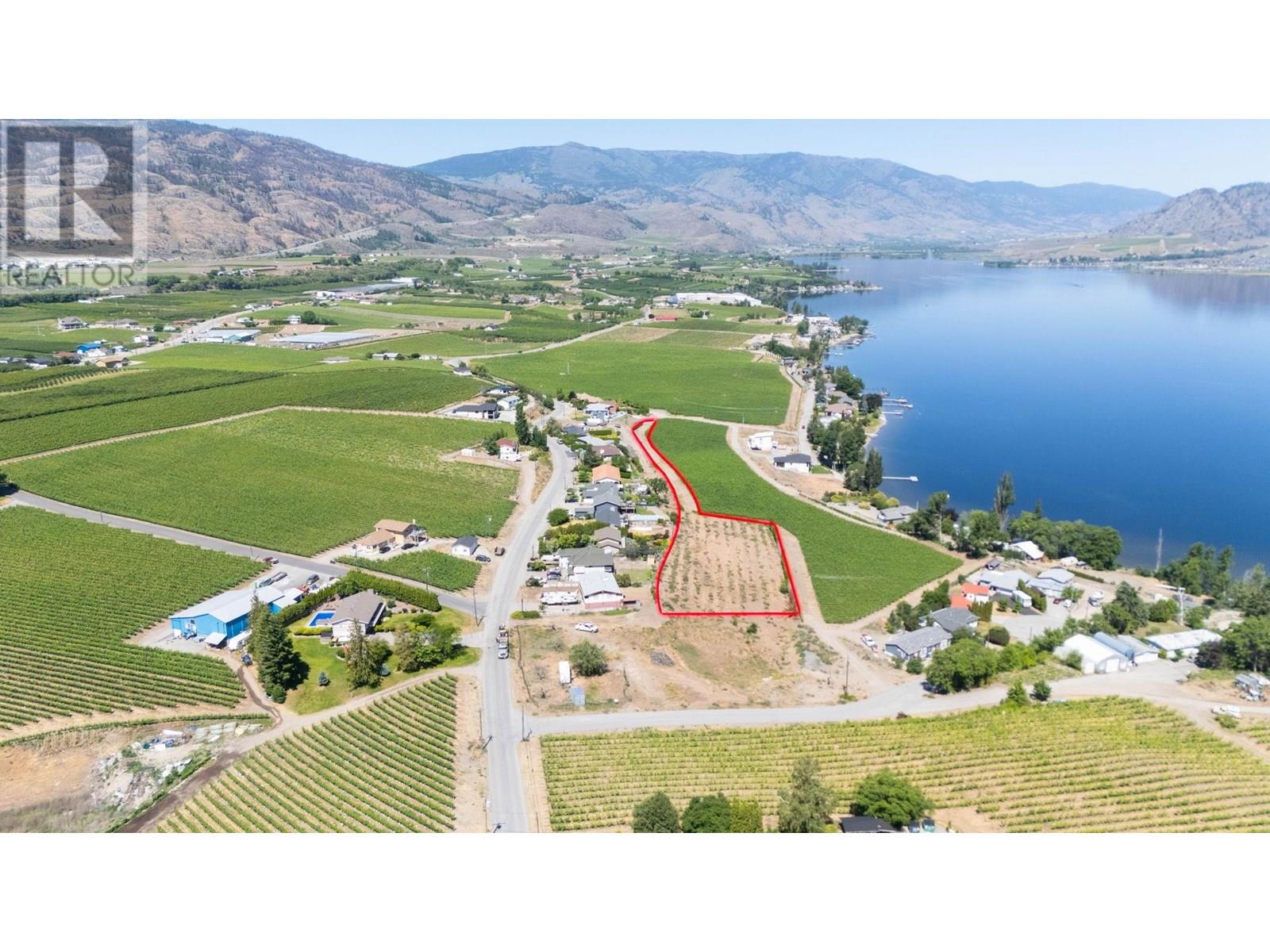8525 104 Avenue, Osoyoos, BC V0H 1V0