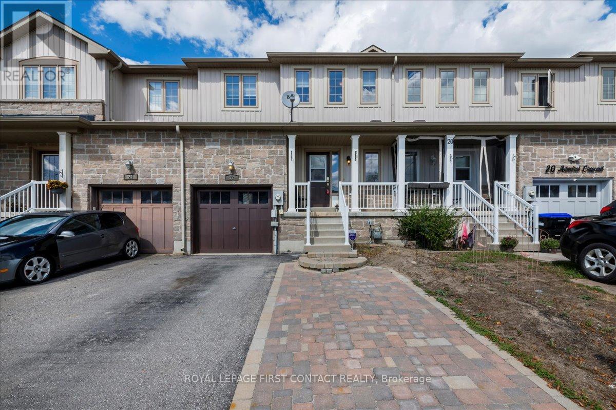 22 Admiral Cres, Essa Angus, ON L0M 1B4