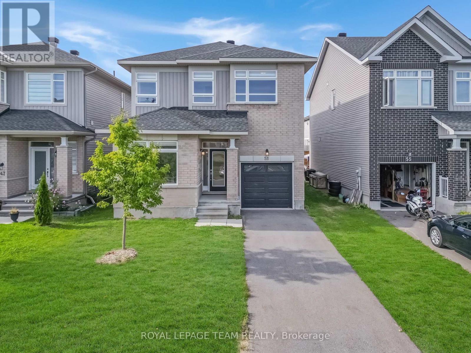 51 Robertson Ln, Carleton Place, ON K7C 0R5