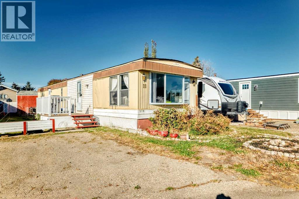649 Main Street N Unit 11, Airdrie, AB T4B 1Z6