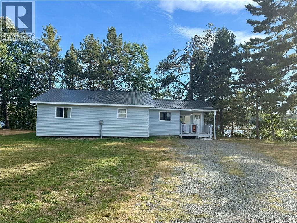 1173 Route 425, Whitney, NB E1V 4L3