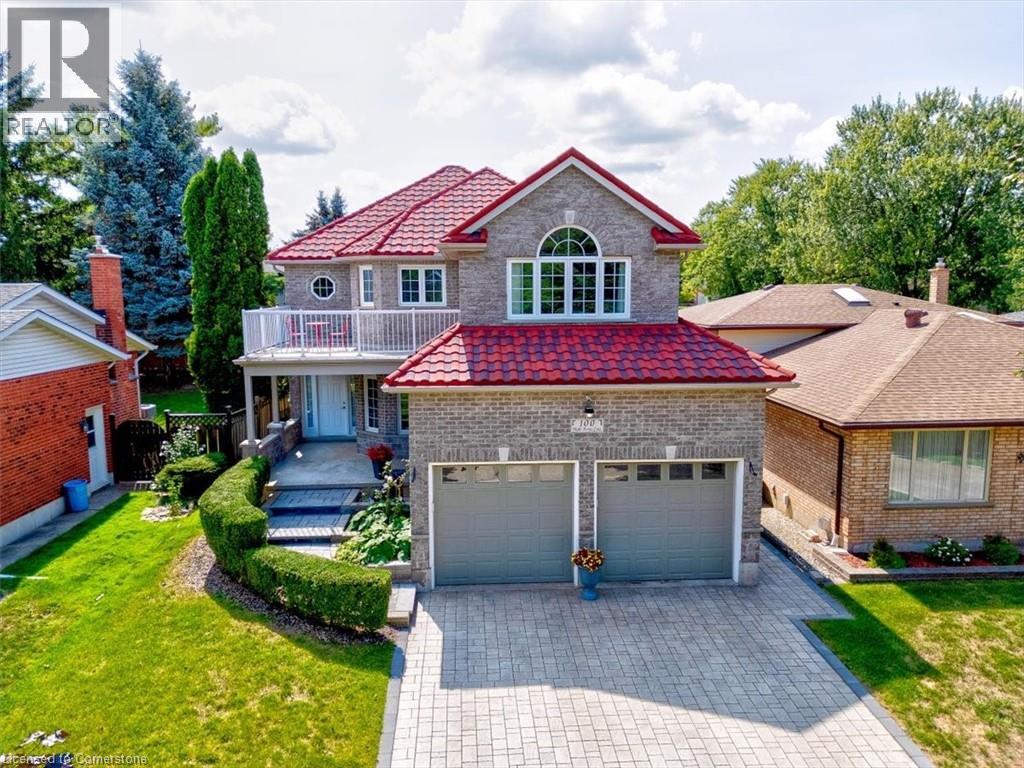 100 High Acres Cres, Kitchener, ON N2N 2Z9