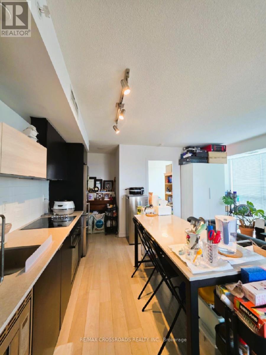 2709 20 Thomas Riley Rd, Toronto, ON M9B 0C3