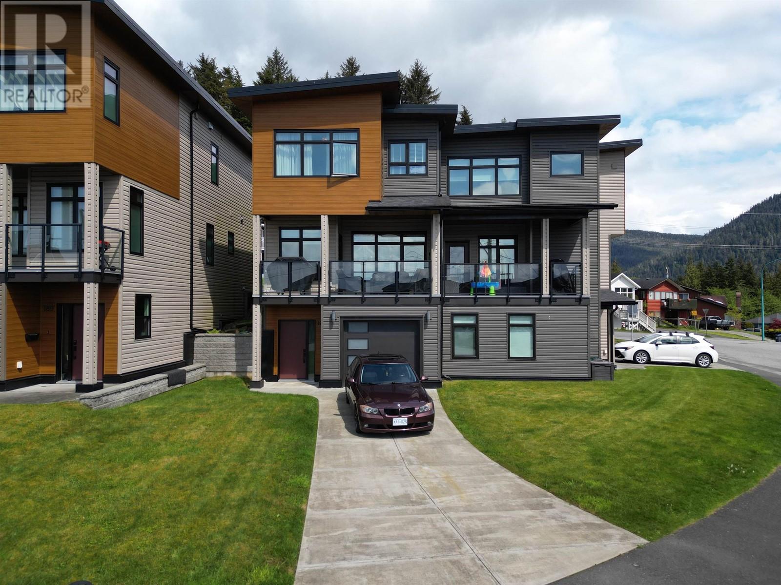 197 Van Arsdol St, Prince Rupert, BC V8J 1E2