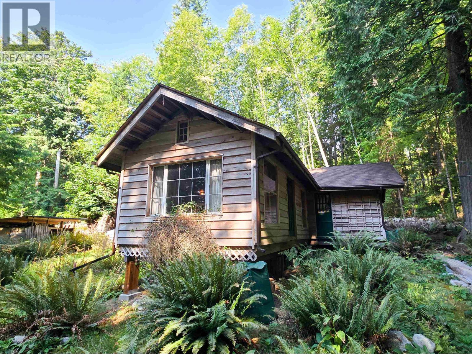 793 Andys Bay Rd, Gambier Island, BC V0N 1V0