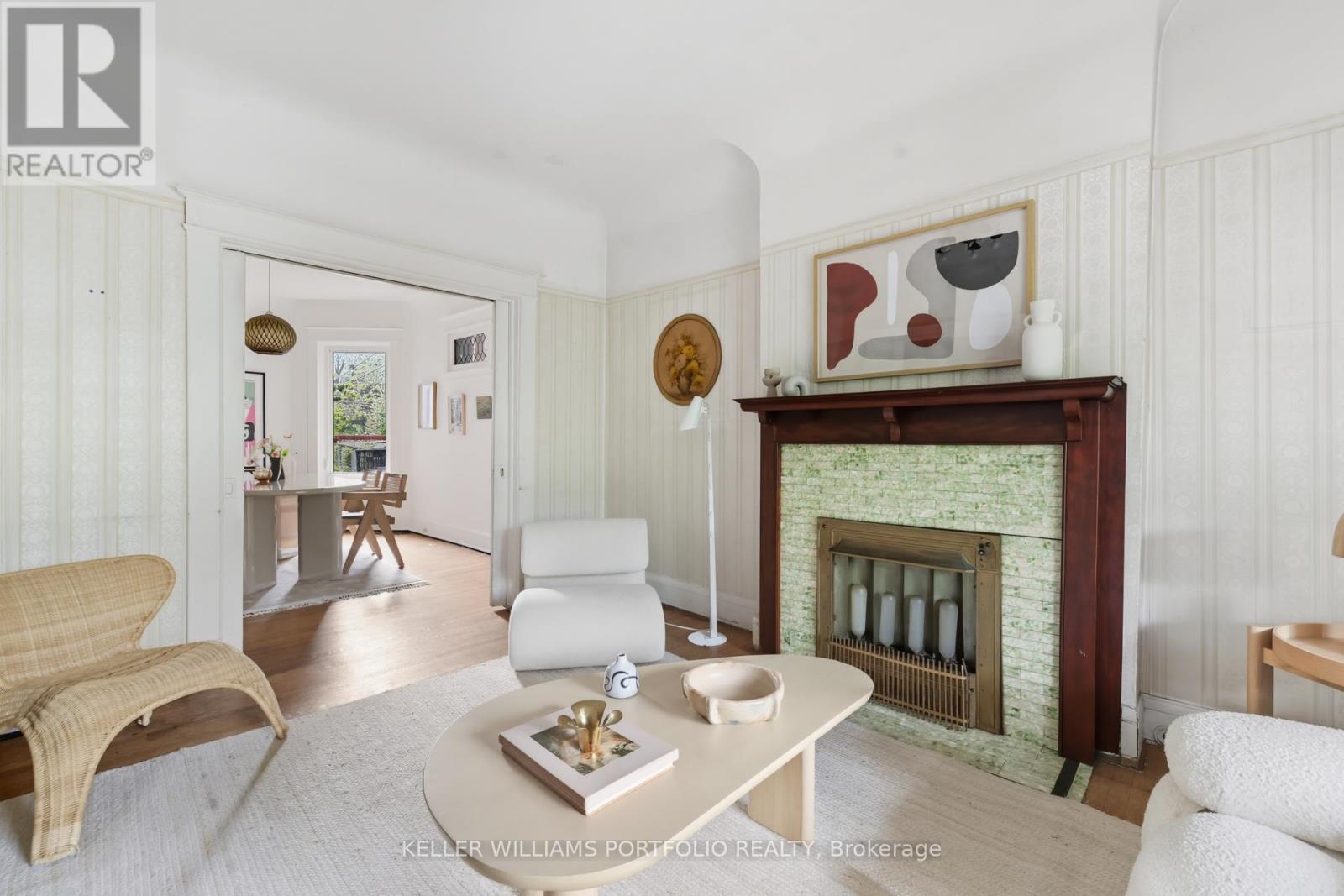 52 Lynd Ave, Toronto, ON M6R 1T9