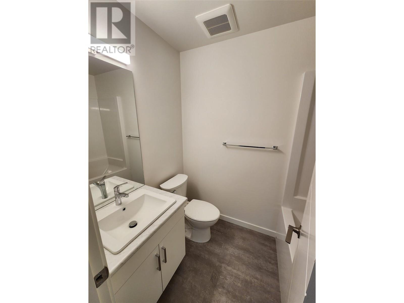 2345 Butt Road Unit 304, West Kelowna, BC V4T 1N6