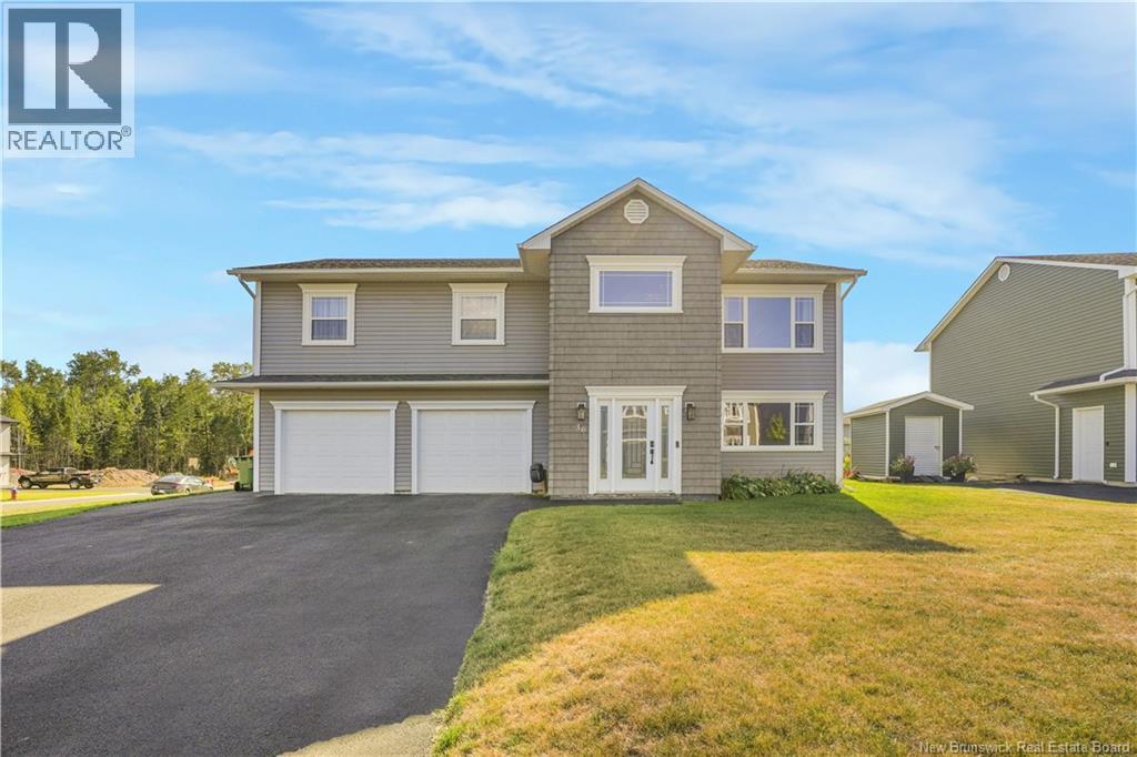 36 Burnett St, Oromocto, NB E2V 0J4