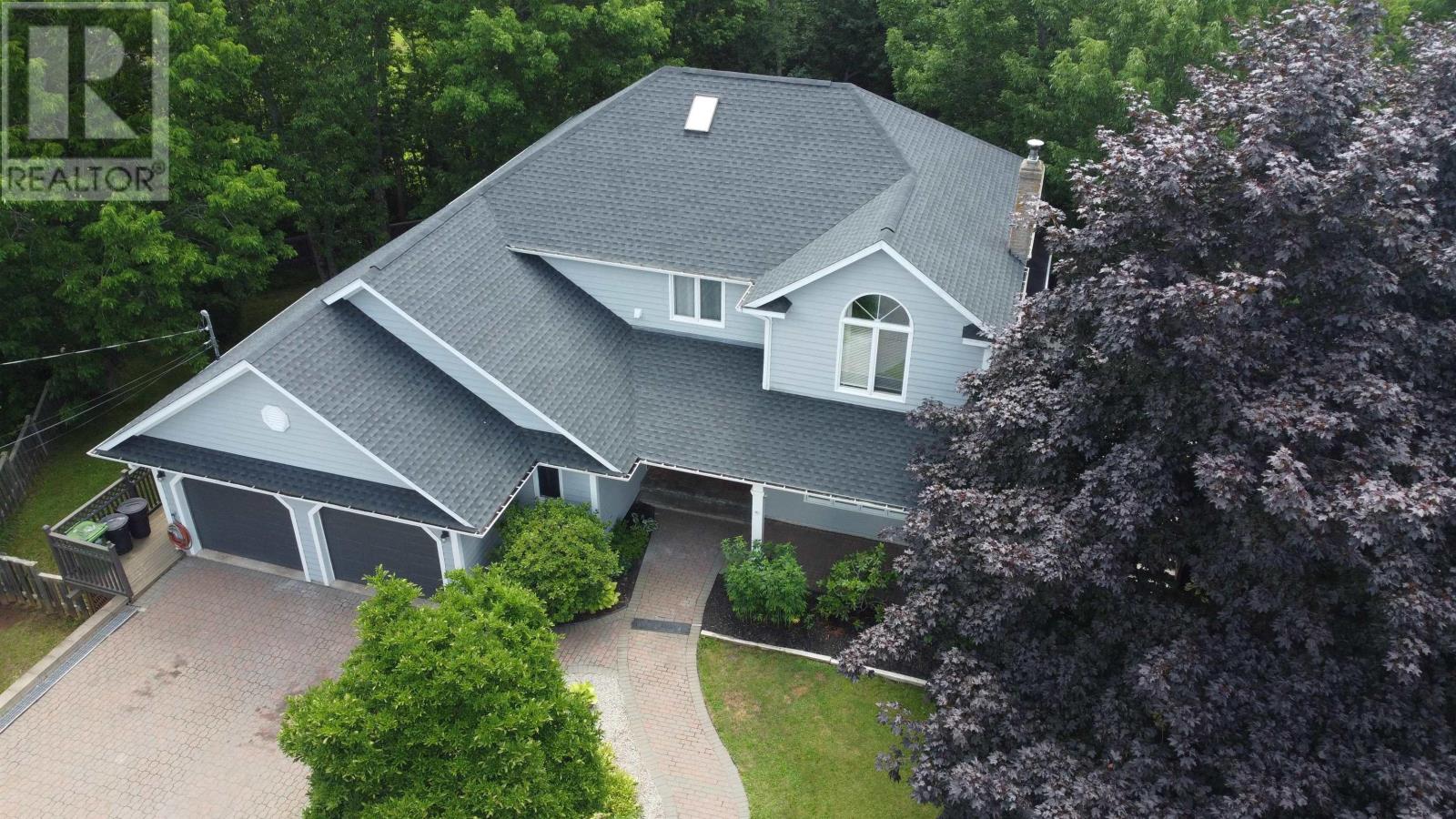 38 Sexton Ct, Falmouth, NS B0P 1L0