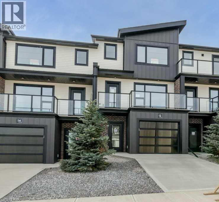 12 Violet Pt, Sylvan Lake, AB T4S 0X1